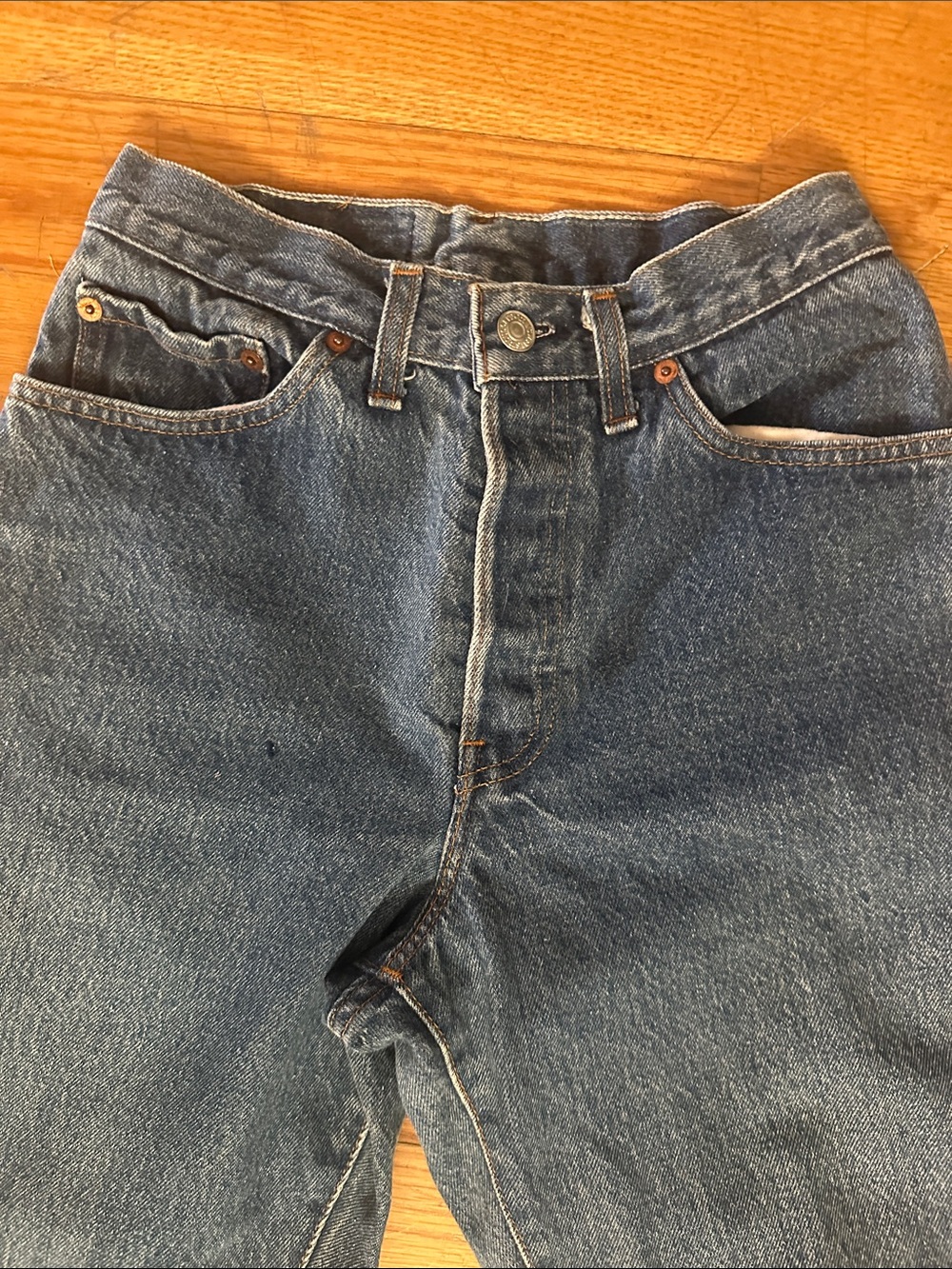 Vintage Levi’s 26501 Medium Wash